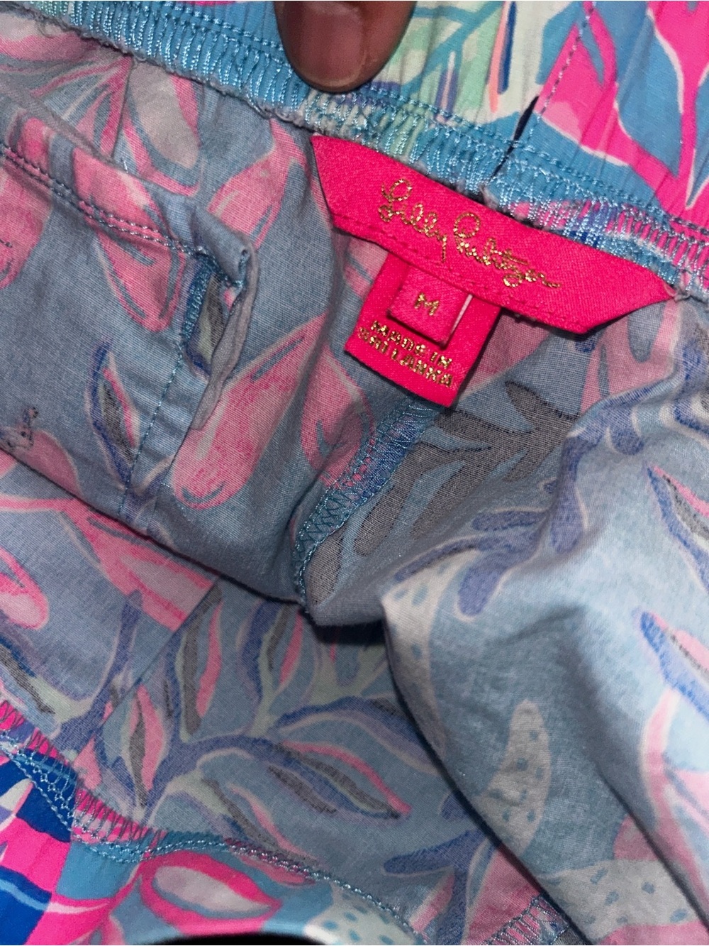 Lilly Pulitzer Blue Floral Pink Tropical Print Shorts - Picture 4 of 4